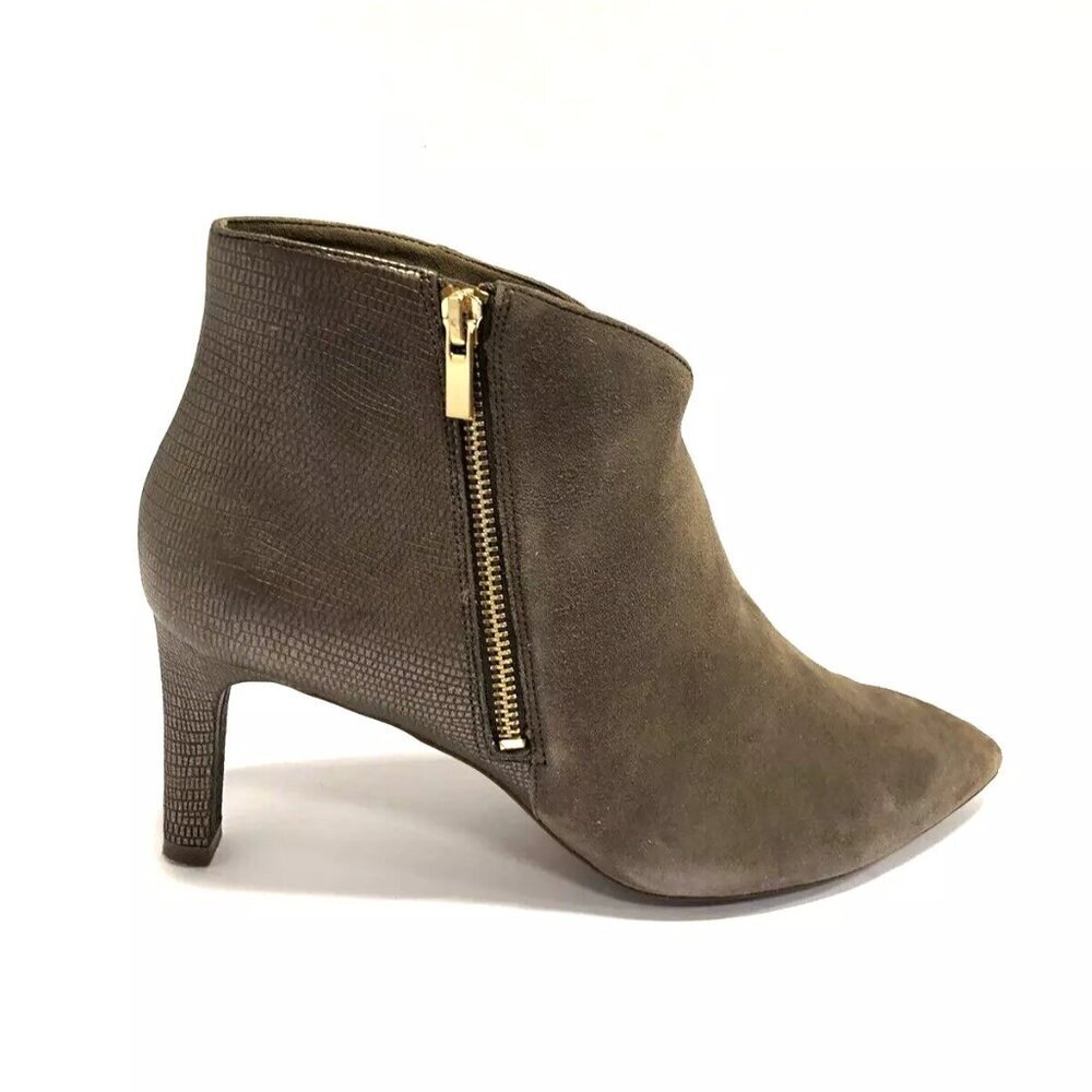 Rockport Womens Valarie Bootie Size 8.5Wide